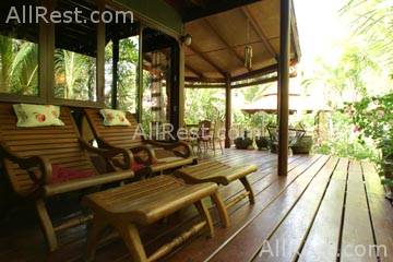 Coconut Grove 21